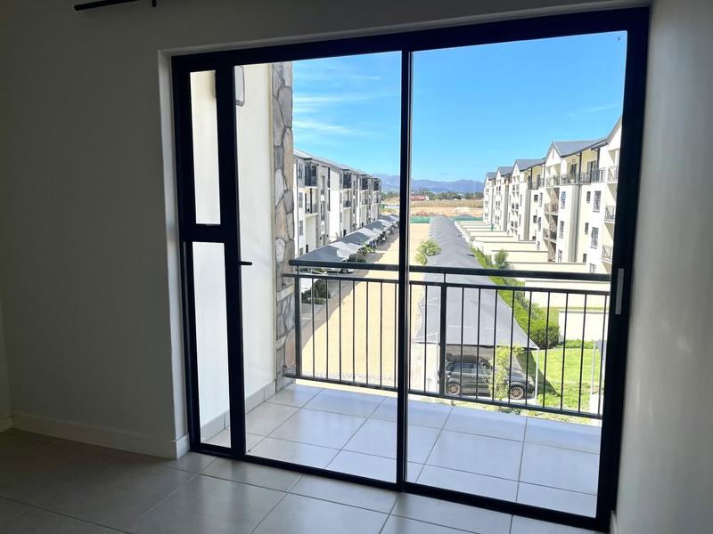 To Let 1 Bedroom Property for Rent in The Huntsman Western Cape